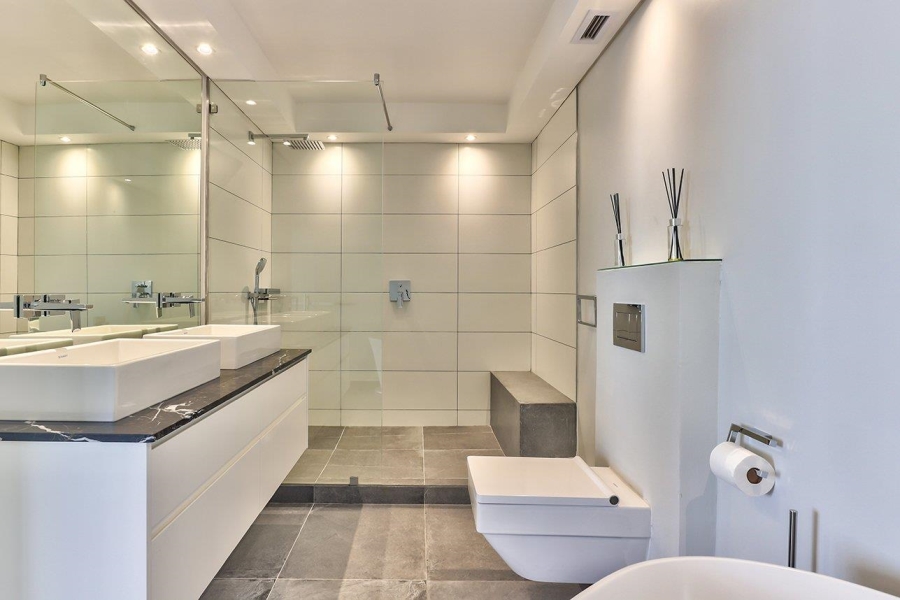 2 Bedroom Property for Sale in Bantry Bay Western Cape